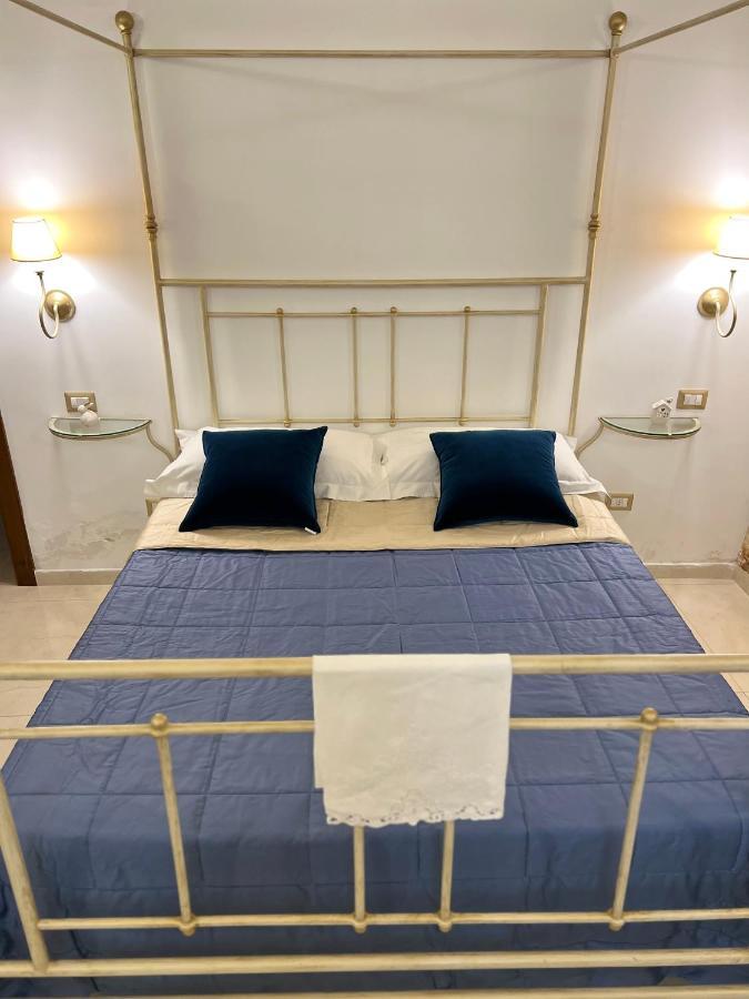 Bed and Breakfast Lo Scrigno Barocco Lecce Zewnętrze zdjęcie